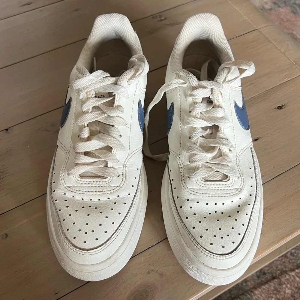 Nike Court Vision Alta Women’s Size 8